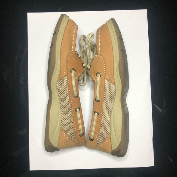 Kid’s sperry in the size 13 youth ! - Picture 3 of 3